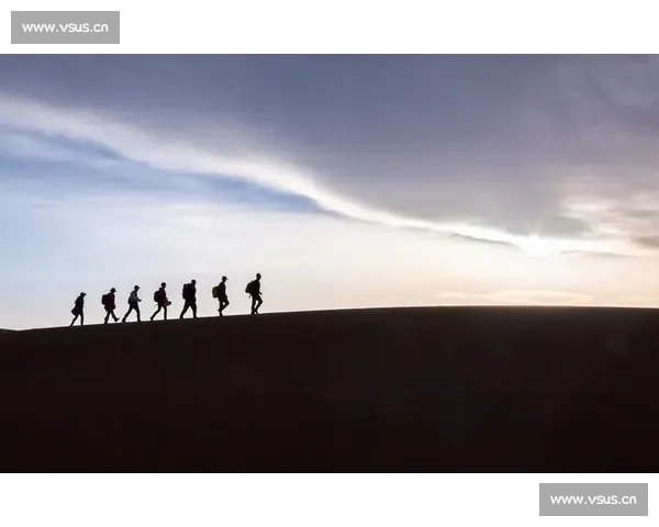 孤独的冠军之路:揭秘运动员独自训练的坚韧与突破 孤独的冠军之路:揭秘运动员独自训练的坚韧与突破